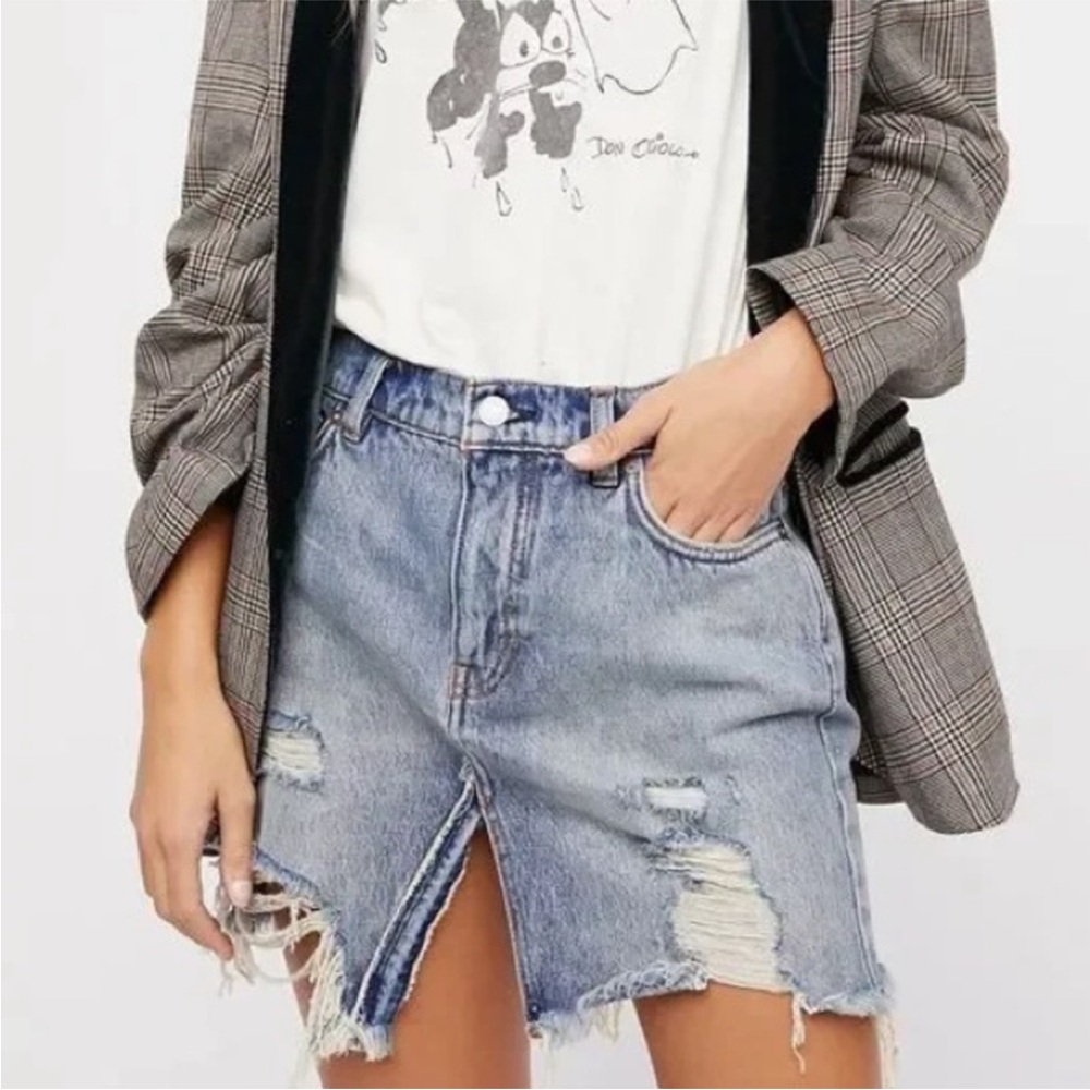 We The Free by Free People Harvest Bell Denim Mini Skirt Distressed 24 Waist